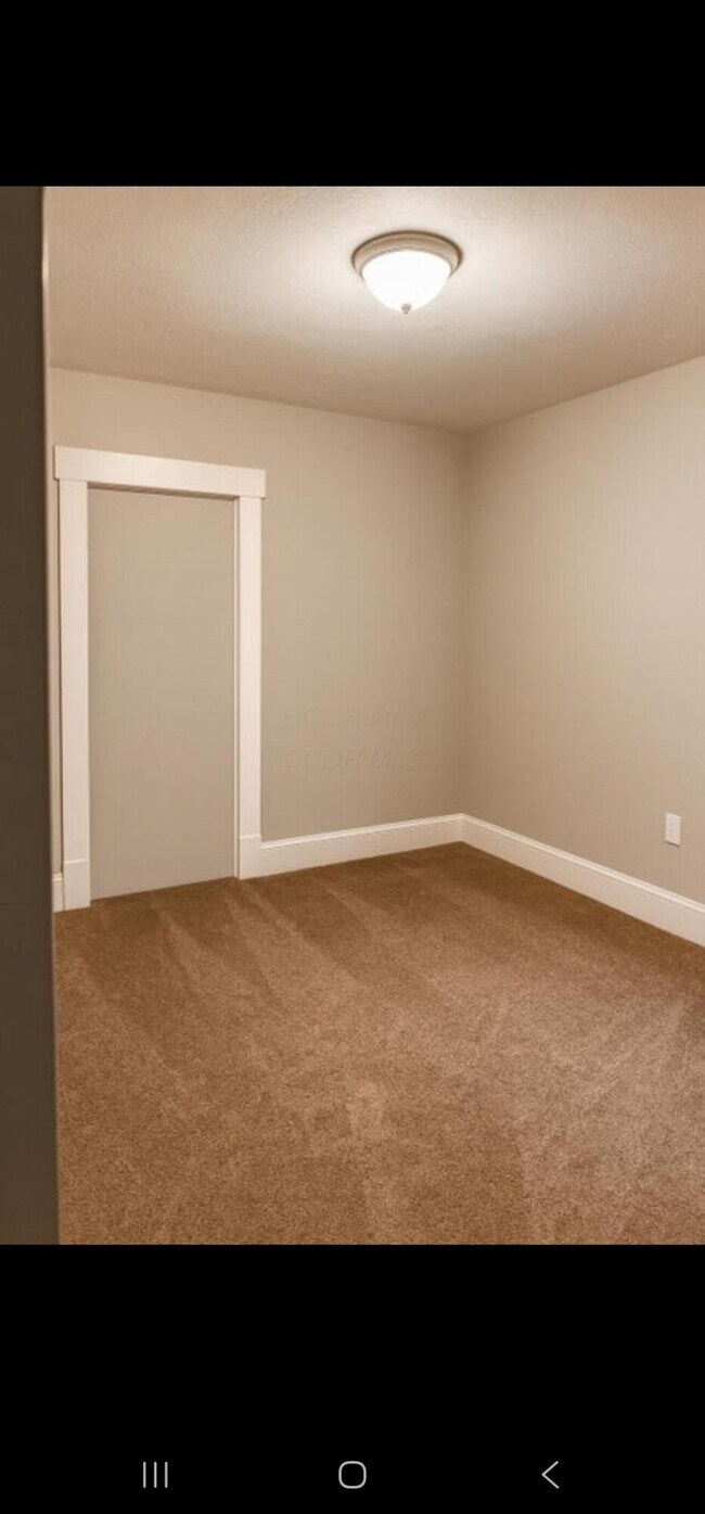 Building Photo - 785 Gilbert St