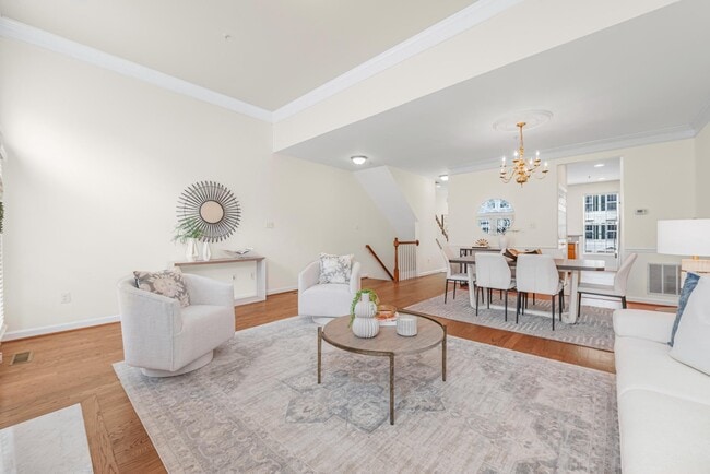 Building Photo - 631 Gatestone St