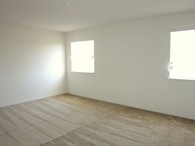 Building Photo - 2554 Pine Brook Dr