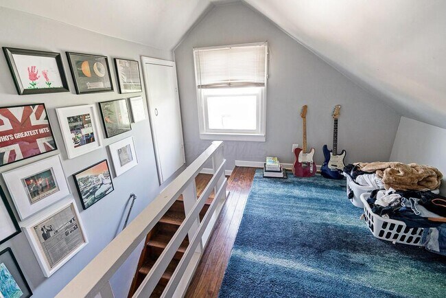 Building Photo - 1607 Elmwood Ave