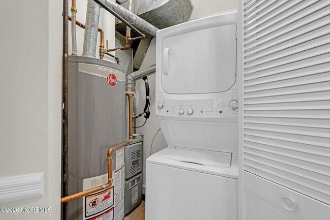 Building Photo - 12 High Pointe Way