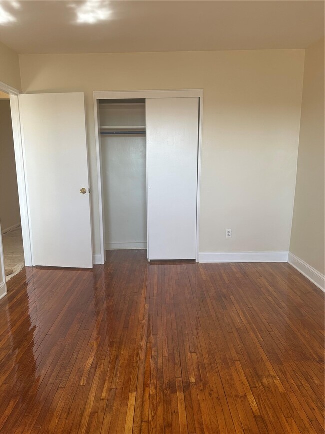 Building Photo - 4029 Murdock Ave