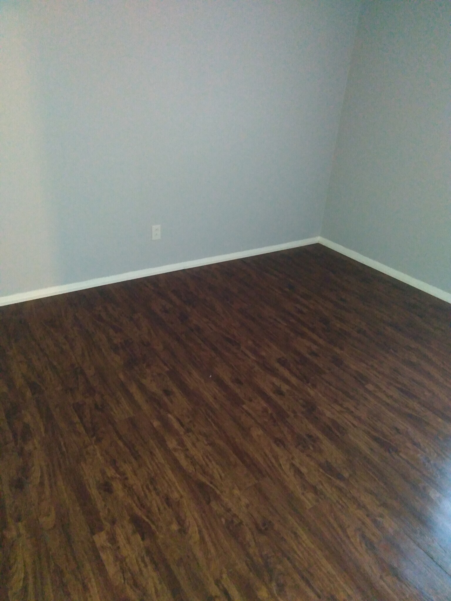 Spacious Bedroom - 3009 Avenue W