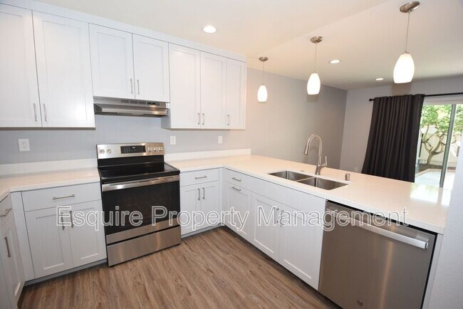 Building Photo - 3611 Ketch Ave