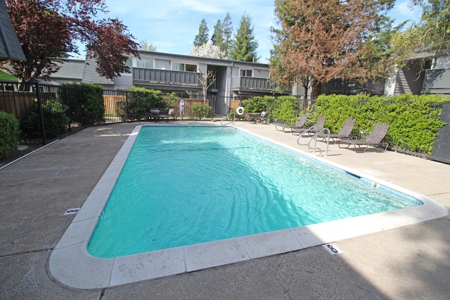 Building Photo - The Boardwalk Apartments