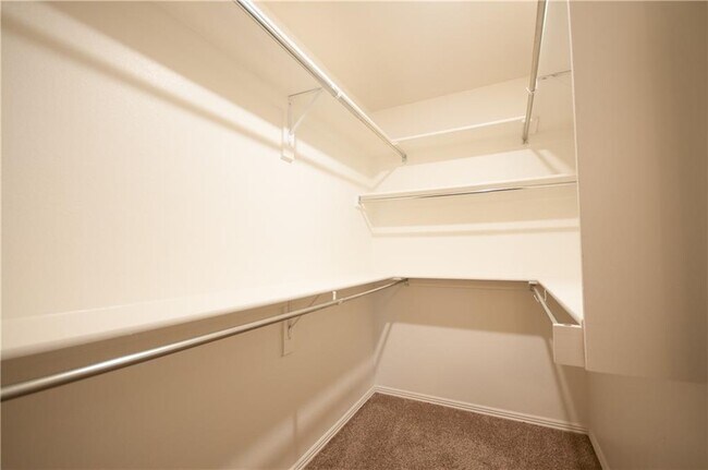 Building Photo - 4110 W Sardinia Way