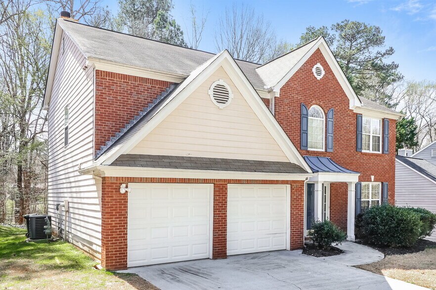 Building Photo - 3425 Sandlake Dr SW