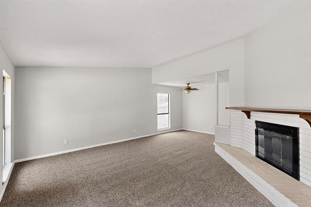 Building Photo - 752 Cambridge Dr