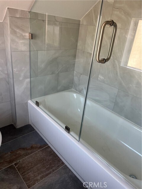 Building Photo - 625 Cedar Ave