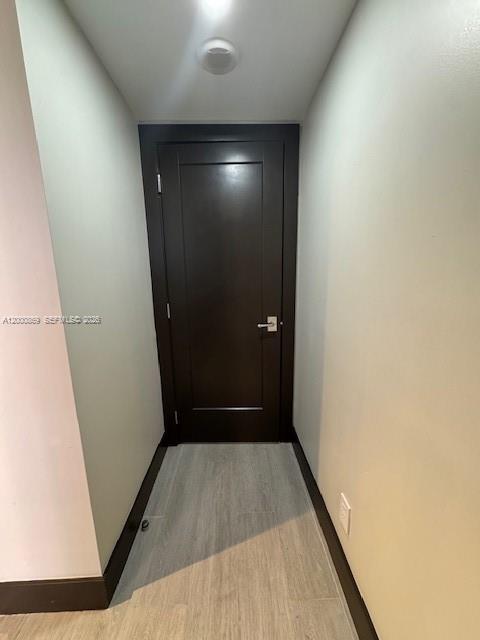 Building Photo - 90 Edgewater Dr