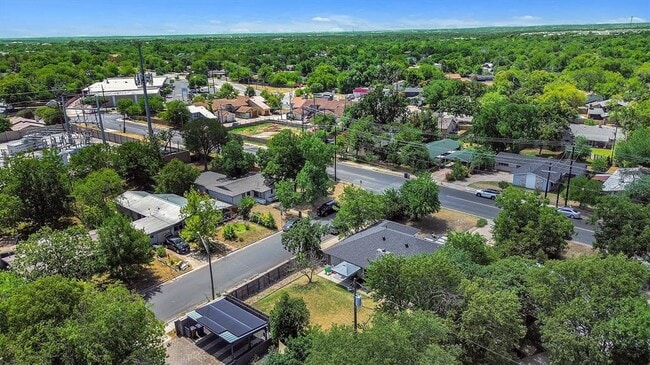 Building Photo - 2018 Wheless Ln
