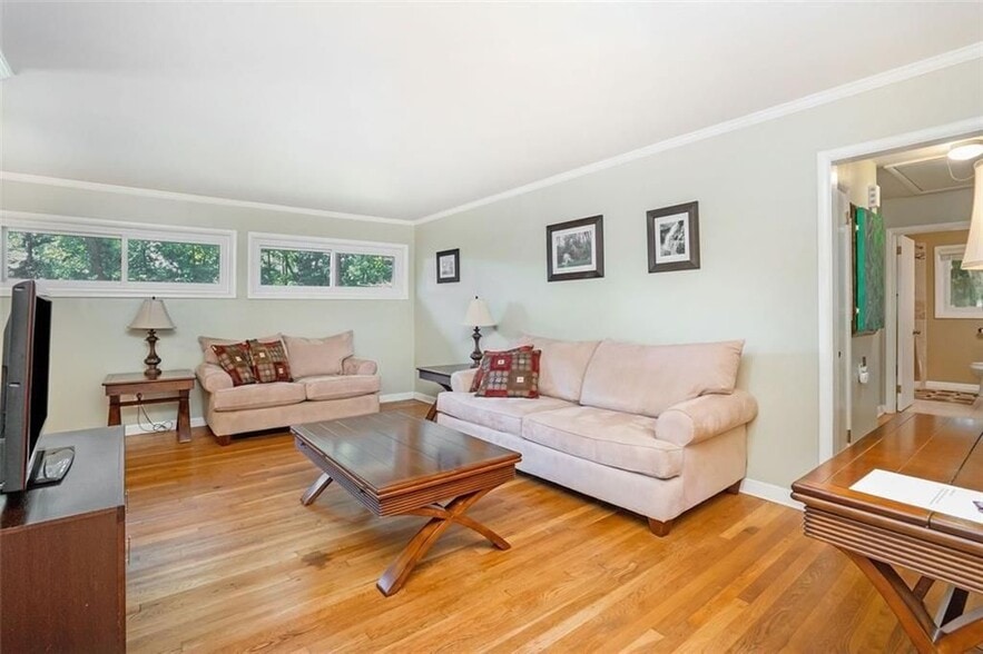 Building Photo - 1220 Blueberry Trail