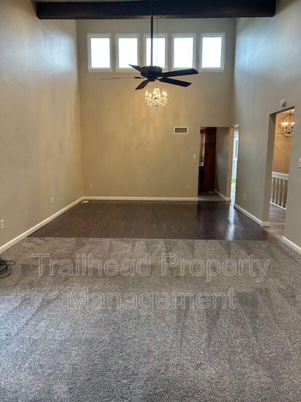 Building Photo - 1035 NW 70th Ct