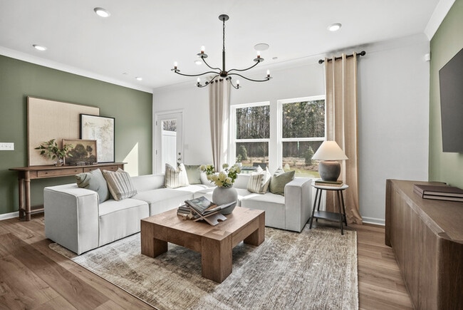 Building Photo - 12004 Oak St