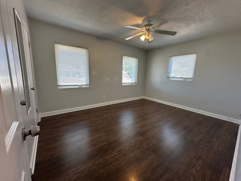 Building Photo - 6439 Georgia Ave