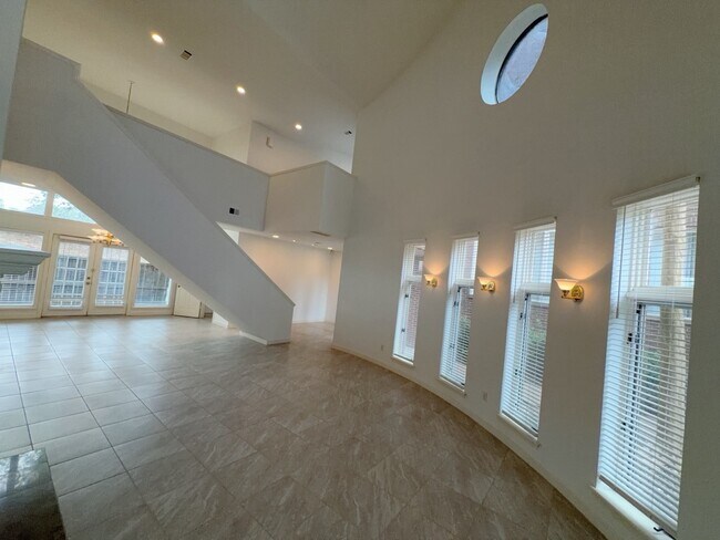 Building Photo - 11852 Taylorcrest Rd