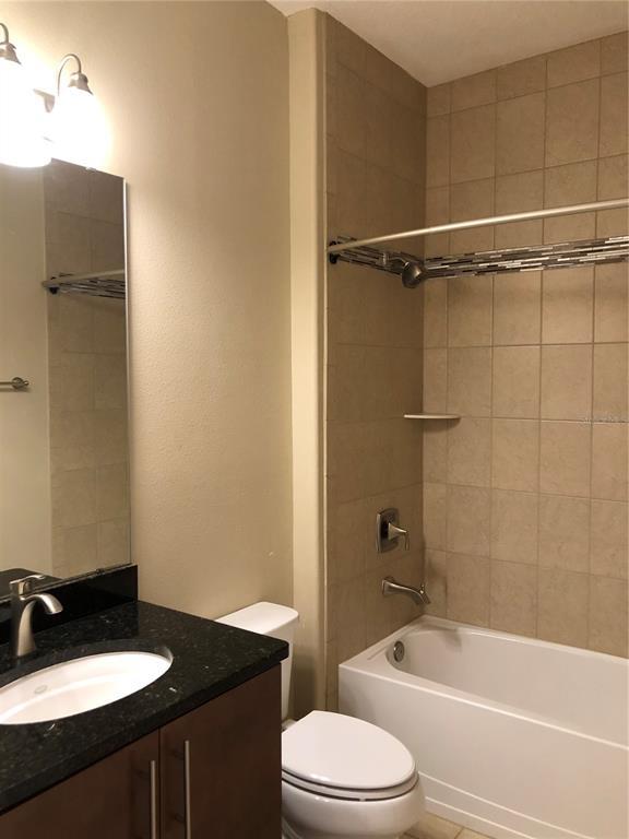 Building Photo - 3905 Redfin Pl