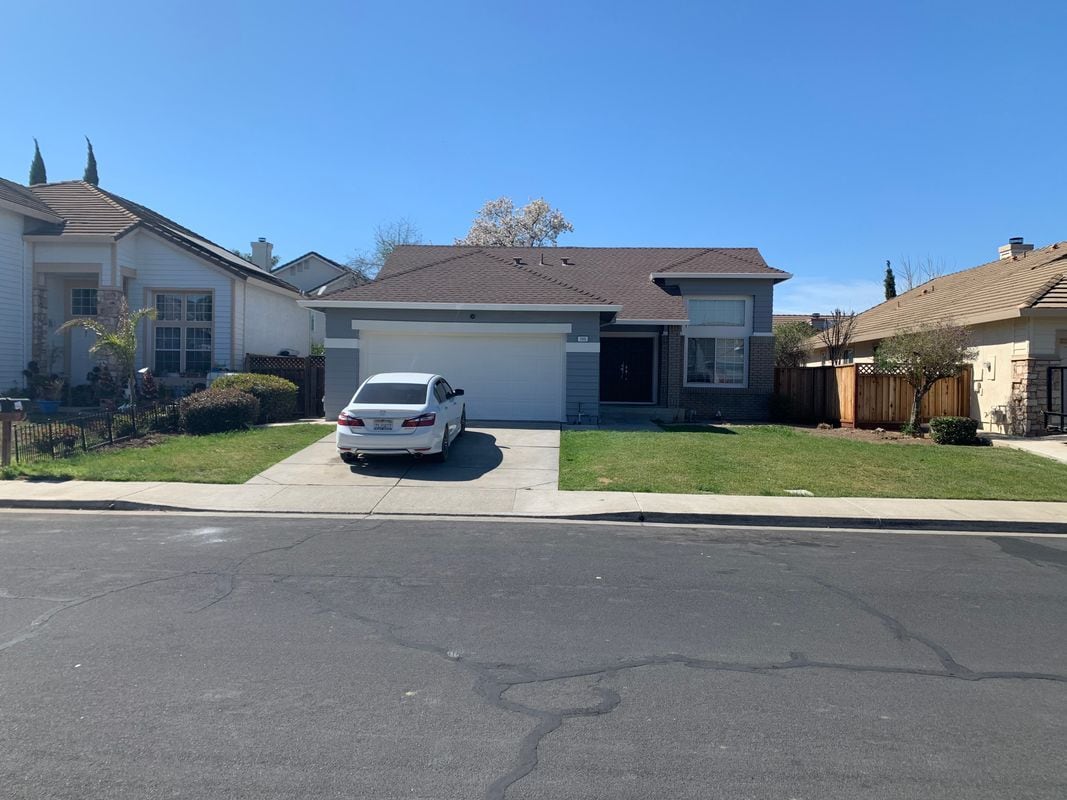 Building Photo - 105 Goldmeadow Ct