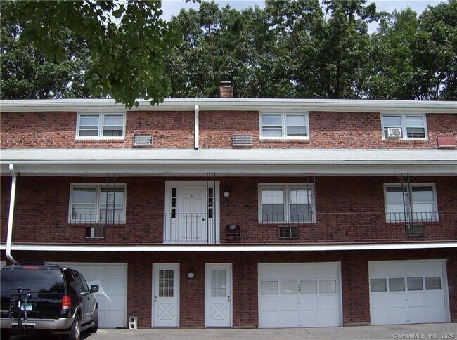 Building Photo - 201 Regan Rd