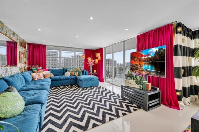 Building Photo - 2801 NE 183rd St