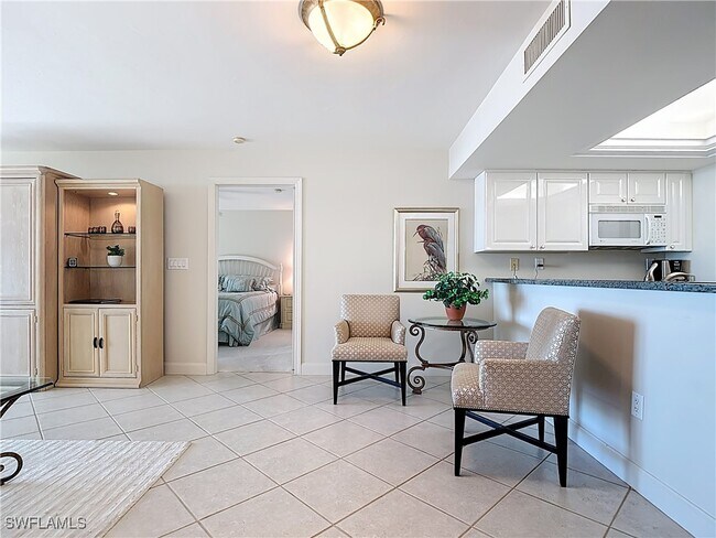 Building Photo - 6849 Grenadier Blvd