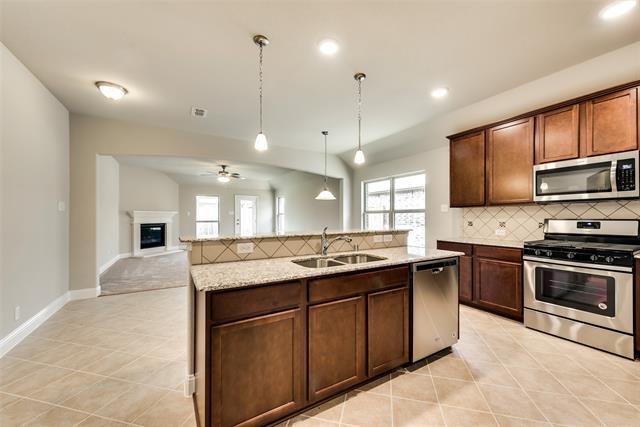 Building Photo - 800 Bird Creek Dr