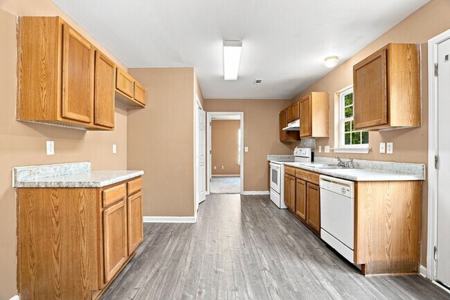Building Photo - 926 Oakshire Cir