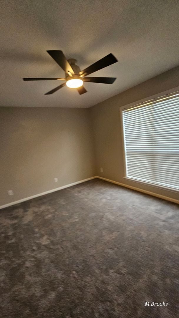 Building Photo - Country living but conveniently located in Kingsgate S/D in North Lowndes County near Moody AFB.