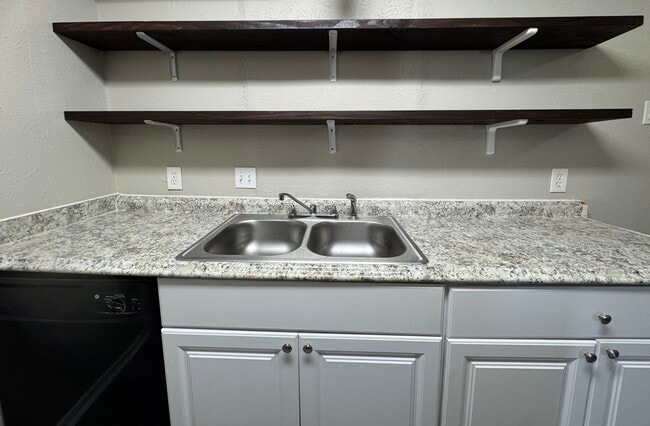 Kitchen sink/Dishwasher - MB Country Meadow Apartments