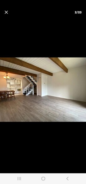 Building Photo - 131 Forest Ave