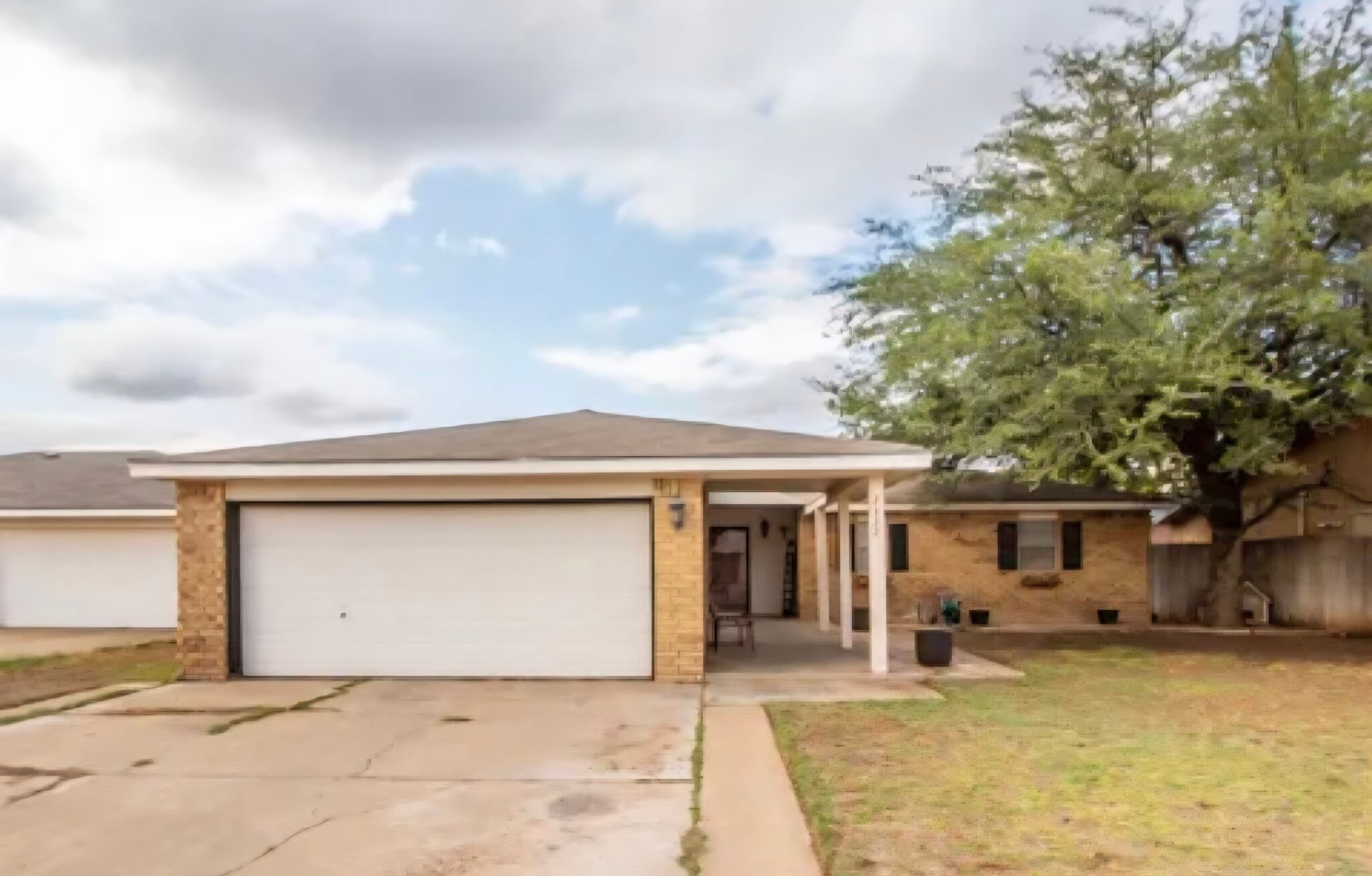 Building Photo - 2322 77th St