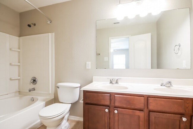 Building Photo - 9614 Brandon Rock Lane