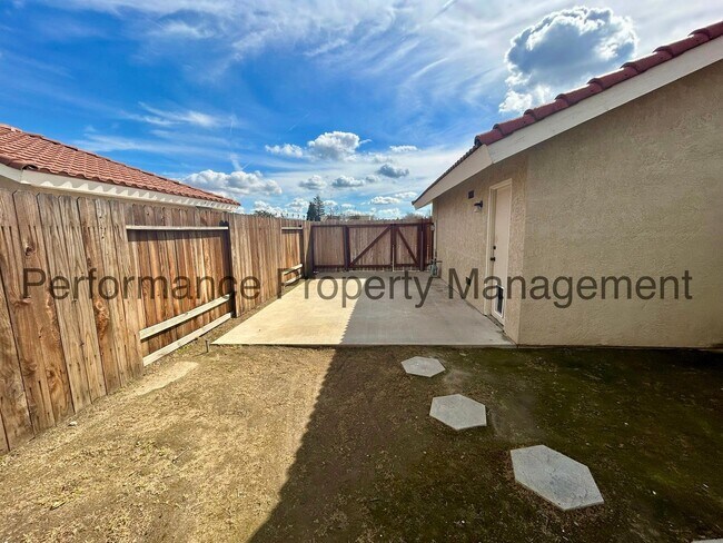 Building Photo - 14300 San Jose Ave