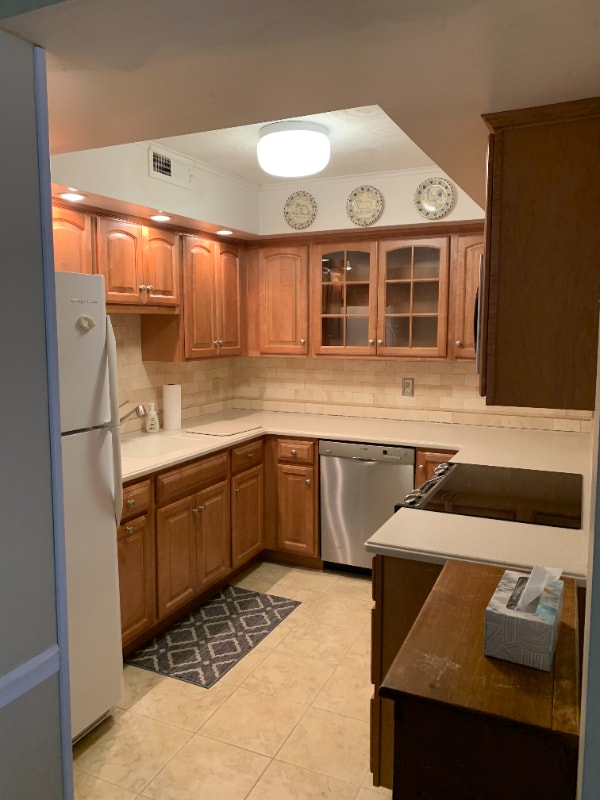 Building Photo - 147 E 3rd St