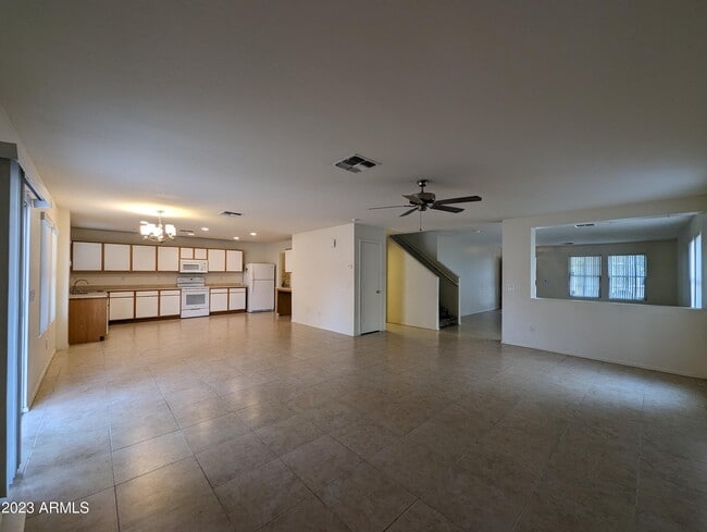 Building Photo - 3215 W St Anne Ave