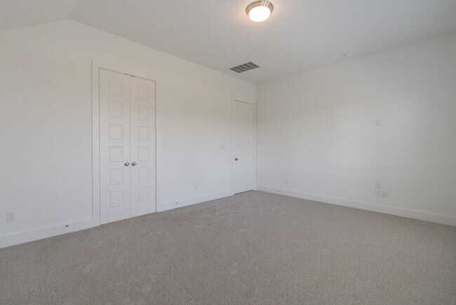 Building Photo - 1408 Plum Tree Way