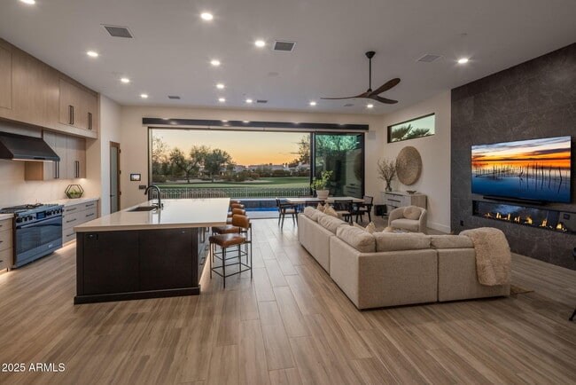 Building Photo - 17444 N 79th St