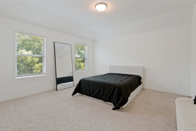 Building Photo - 2504 Flaxfield Ln