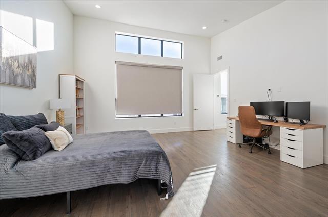 Building Photo - 1848 Euclid Ave