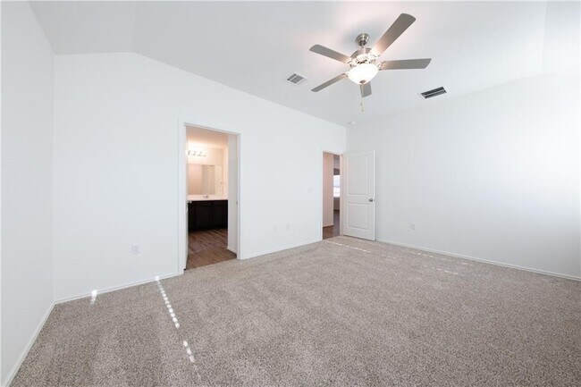 Building Photo - 6909 Colorado Bluffs Rd