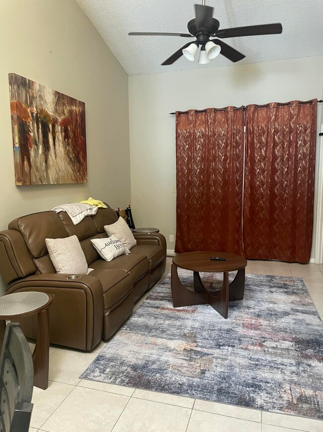 Building Photo - 3757 Blue Ridge Rd