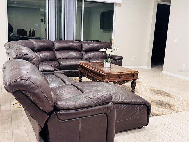 Building Photo - 7298 Bluestem Ct