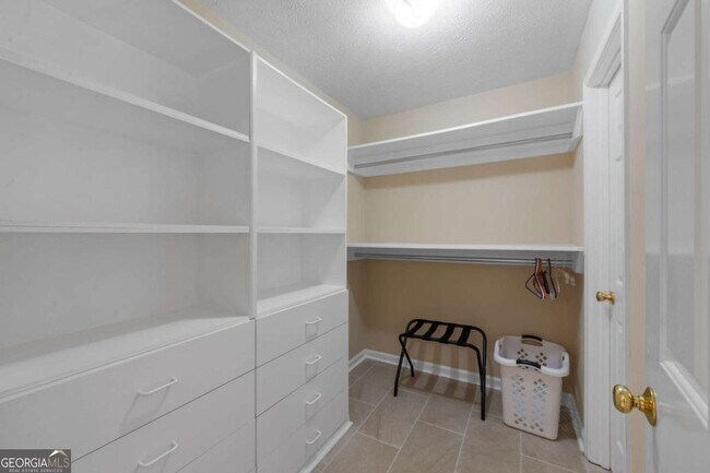 Building Photo - 1061 GA-92