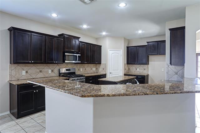 Building Photo - 1021 Lake Meadow Ln