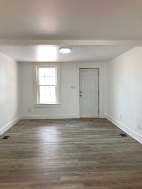 Building Photo - 55 Main St