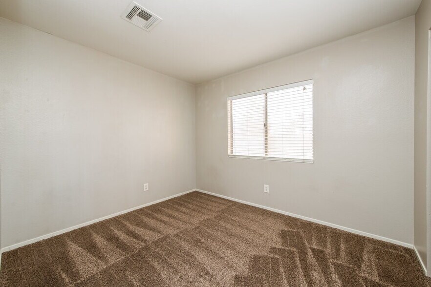 Building Photo - 4617 Rachel Ann