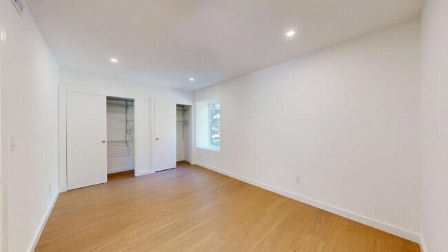 Building Photo - 50 Corte Real