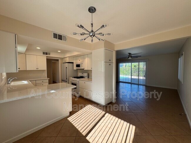 Building Photo - 73502 Sun Ln