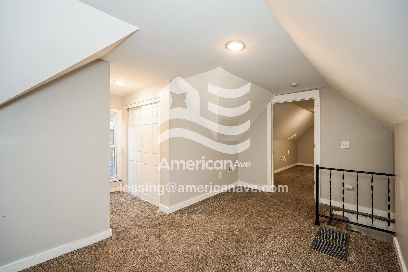 Building Photo - 908 Maple Ave