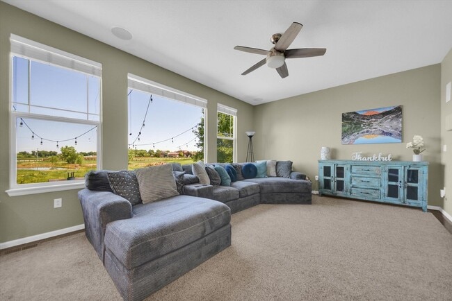 Building Photo - Welcome Home to this beautiful 5-bedroom h...